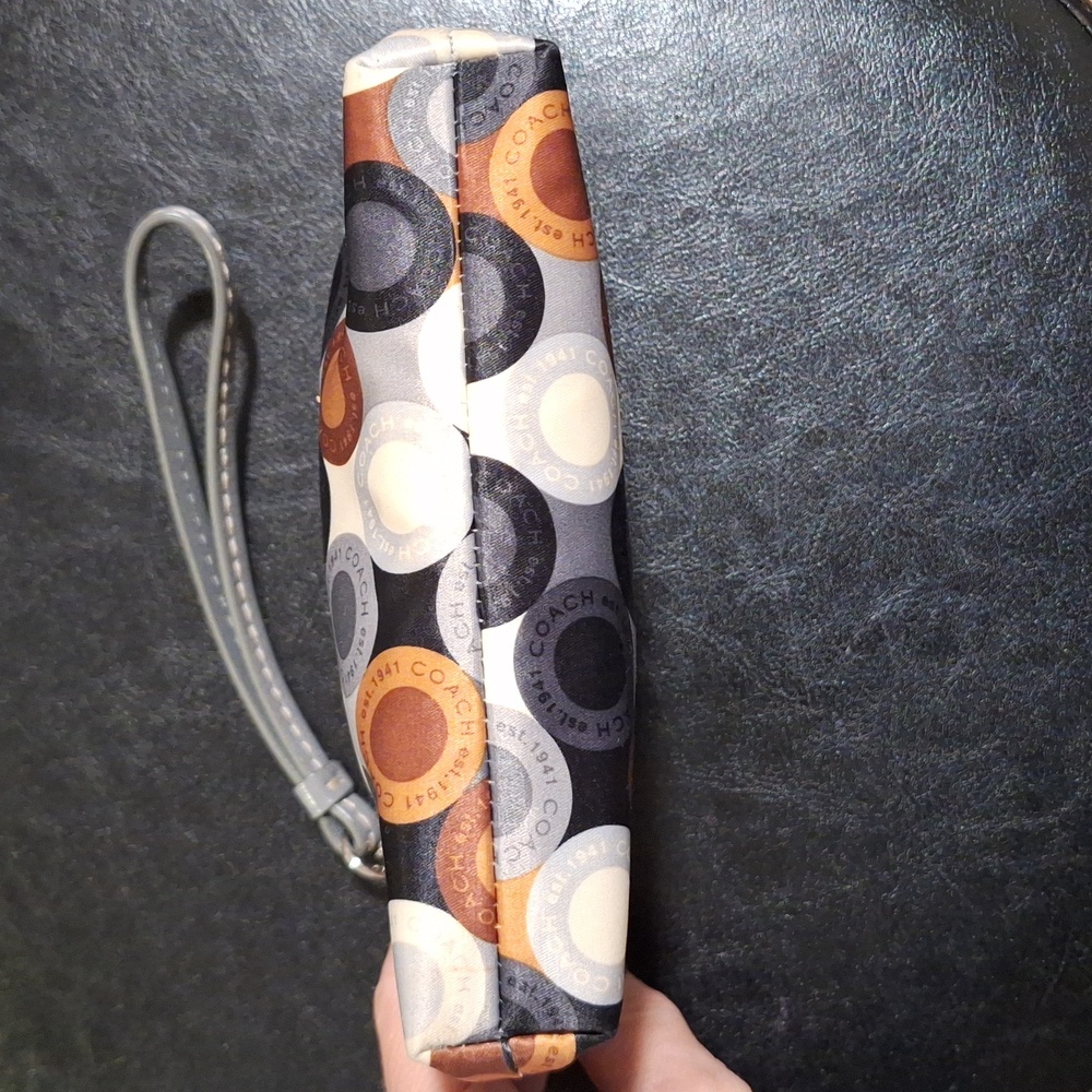 Coach Gray and Multicolor Circle Pattern Wristlet. - image 3